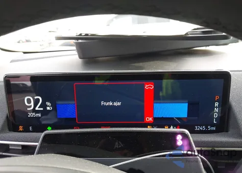 2024 Ford Mustang Mach-E Select z USA, uszkodzony, nr VIN 3FMTK1SU6RMA46614